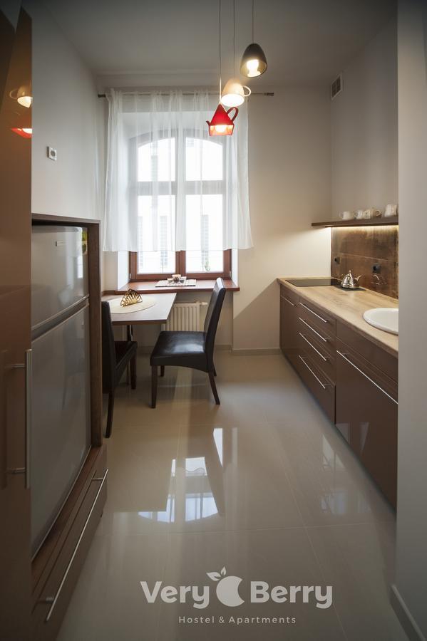 Apartamento Przestronny Very Berry W Poznaniu Z Dwiema Sypialniami By Renters *