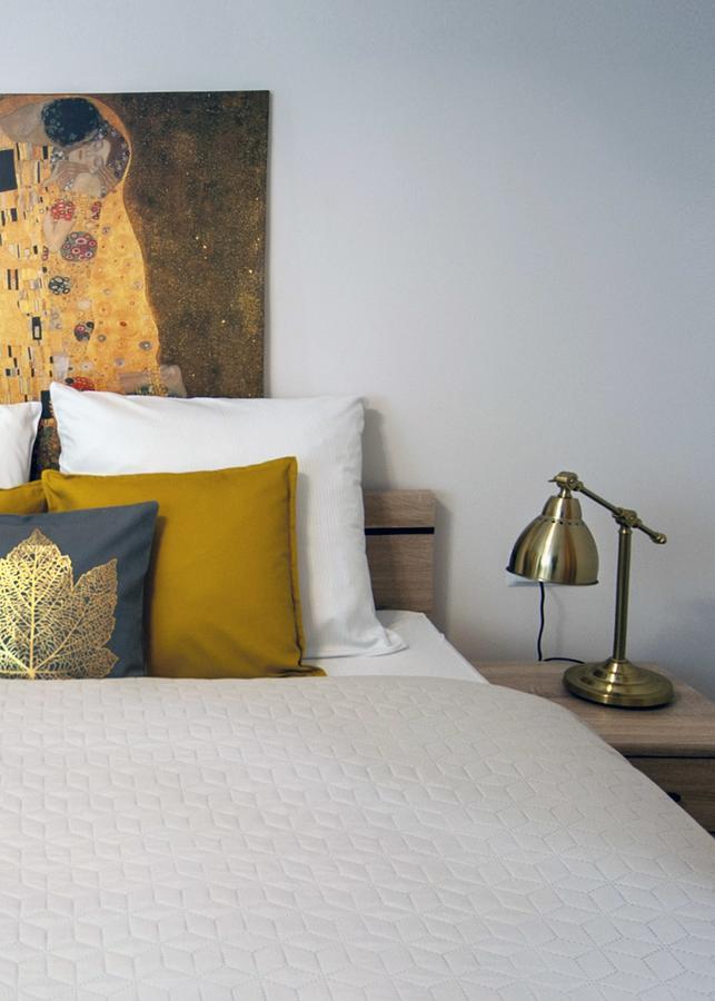 Przestronny Very Berry W Poznaniu Z Dwiema Sypialniami By Renters Apartamento *