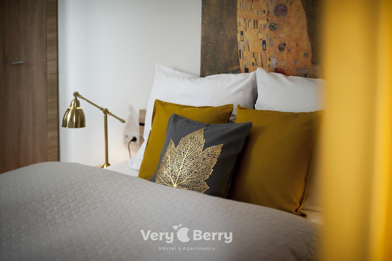 Przestronny Very Berry W Poznaniu Z Dwiema Sypialniami By Renters * Poznań